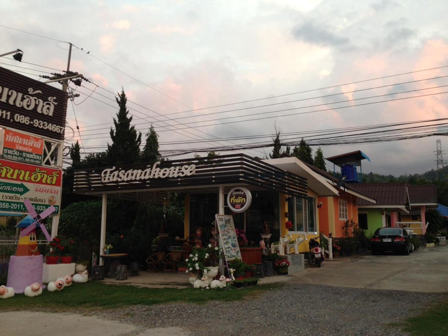 Tassana House Hotel Khao Kho Exterior photo